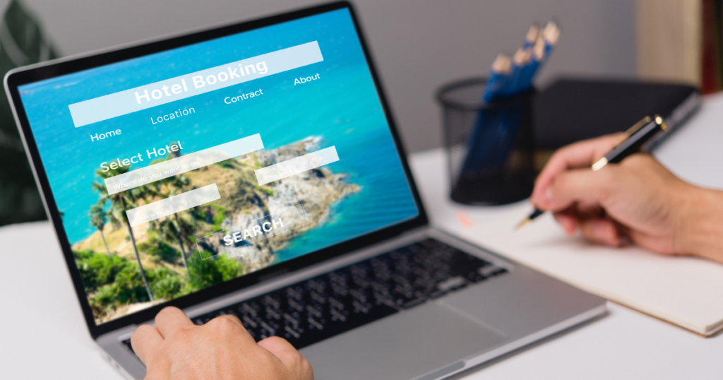 فنادق دبي 5 Dubai hotel booking website on laptop